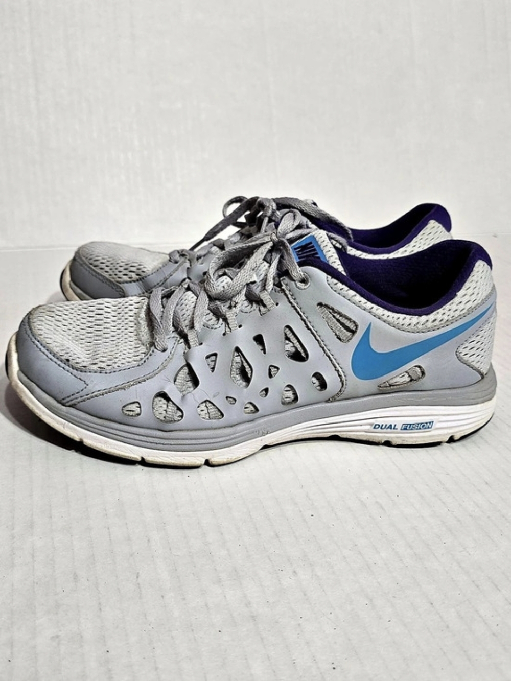 Nike Dual Fusion Run 2 Gray Blue Purple Sneakers